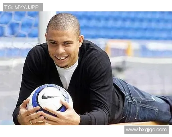 我心中的足球英雄与他的传奇故事 我心中的足球英雄与他的传奇故事