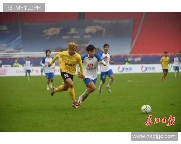 武汉足球队在城市联赛中的默契配合与战术分析探讨